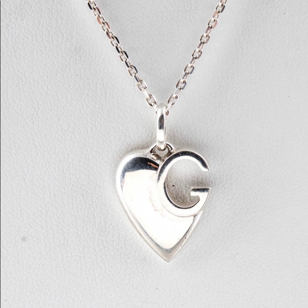 Gucci Womens Sterling Silver G Heart Necklace